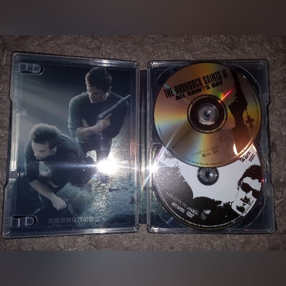 2 movies~ divergent and the boondock saints 2~ special editions steelbook - Picture 5 of 8